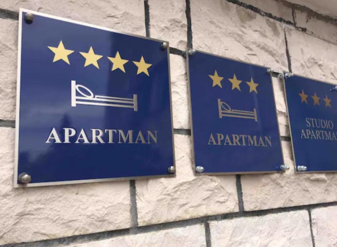 Apartments Bruno Split Exterior photo