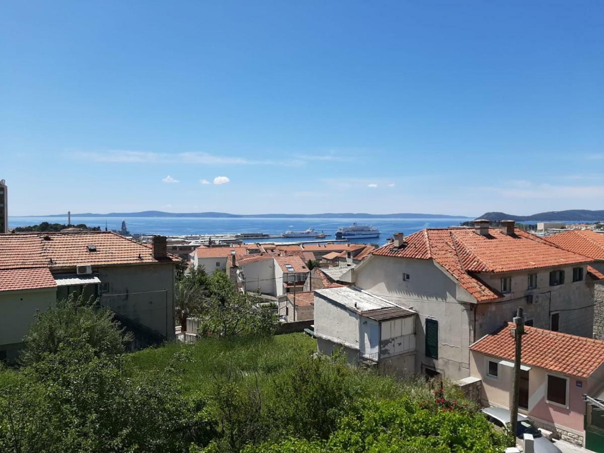 Apartments Bruno Split Exterior photo